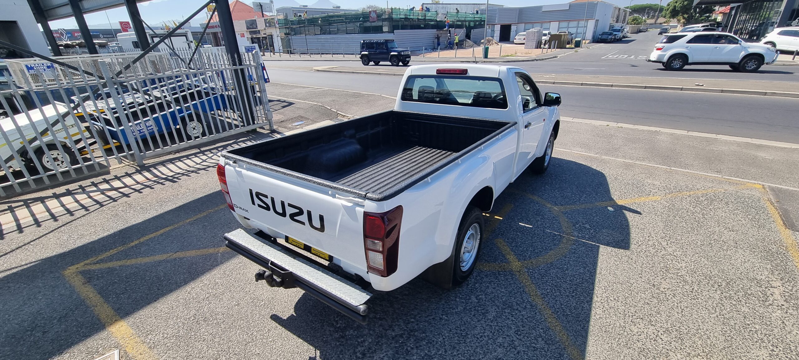 2019 Isuzu D-Max 250C Fleetside Single-Cab - Image 7