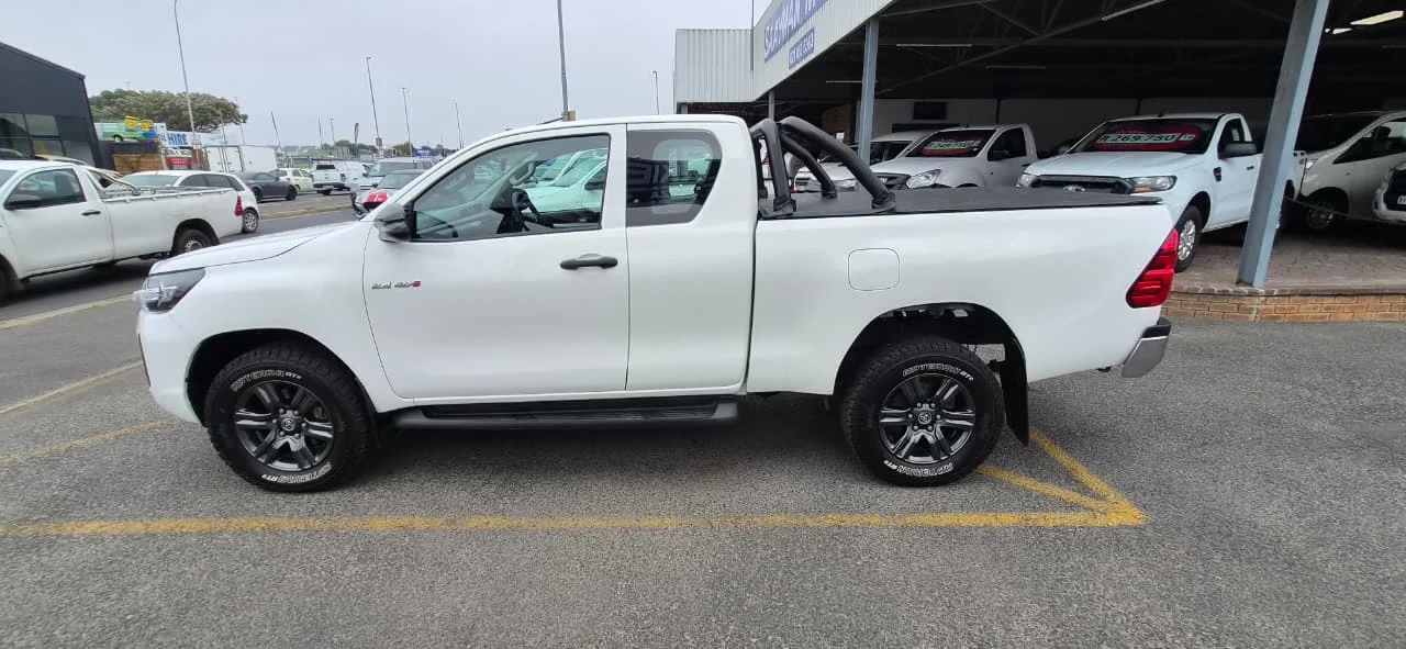 2021 Toyota Hilux 2.4 GD-6 Raised Body Raider Extended Cab - Image 5