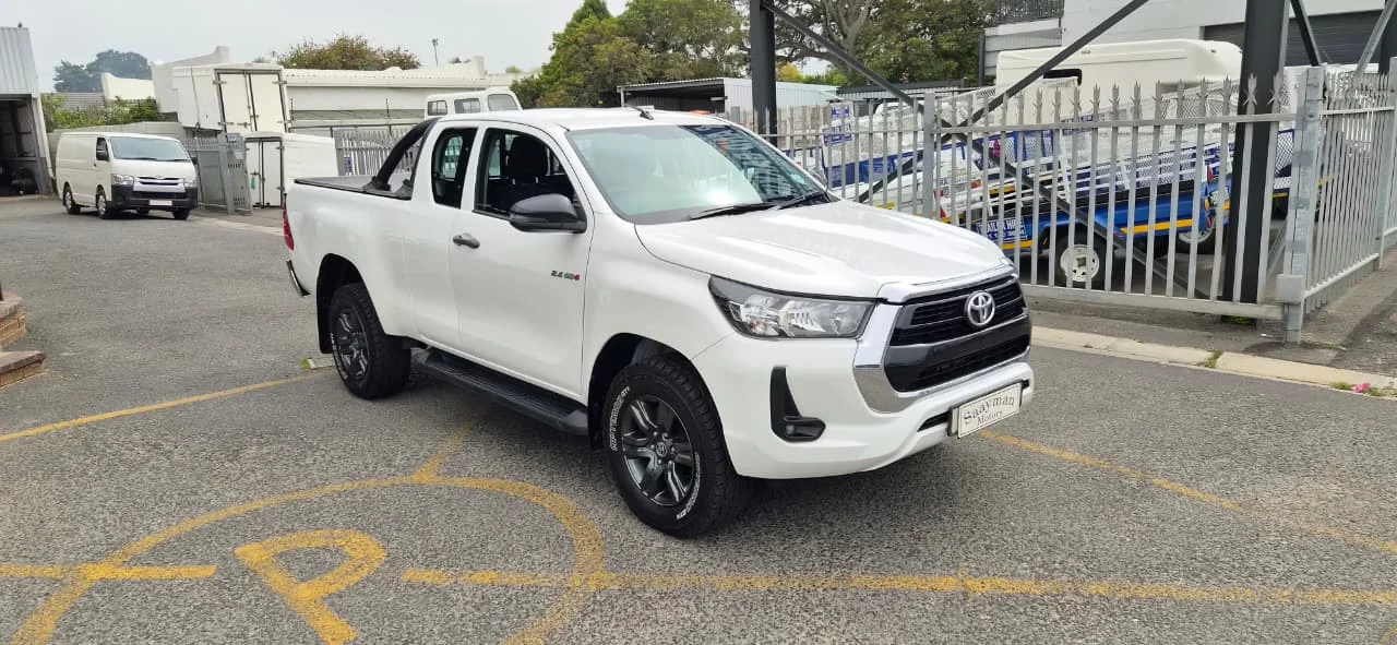 2021 Toyota Hilux 2.4 GD-6 Raised Body Raider Extended Cab - Image 13